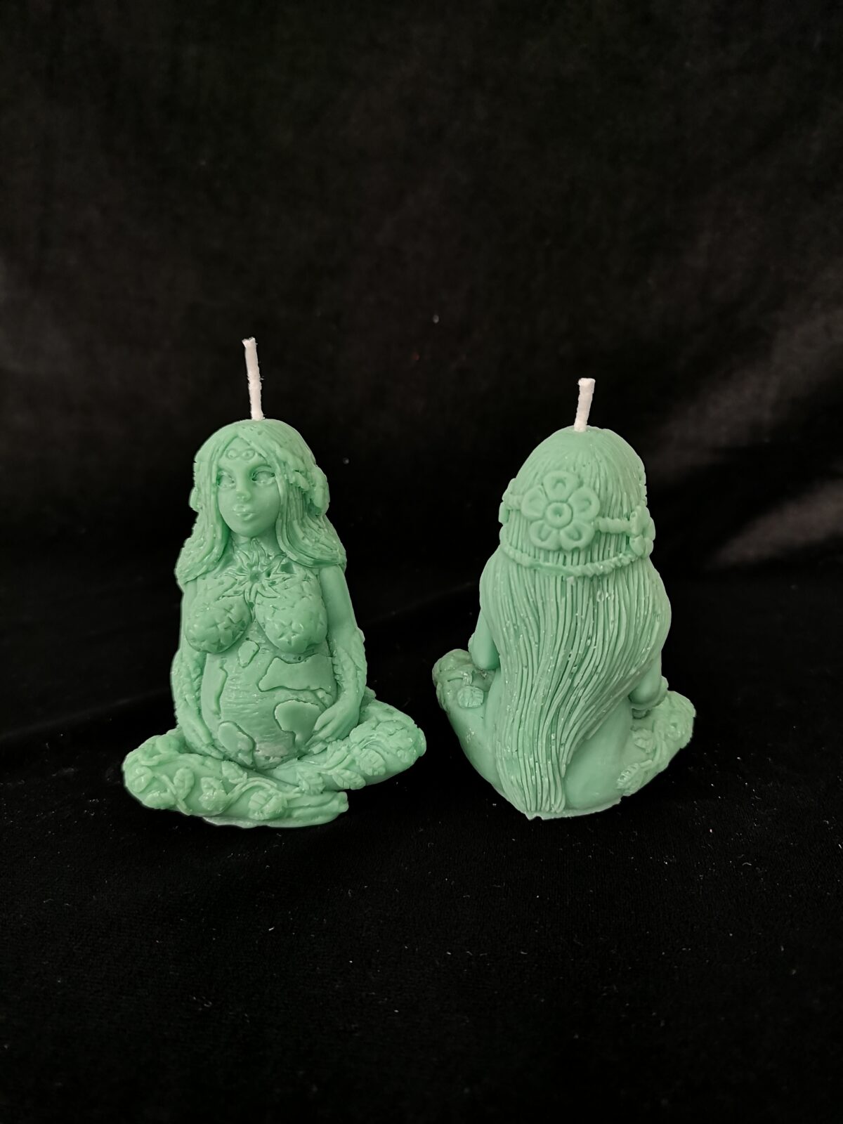 Gaia - Earth Goddess Candle (Green)